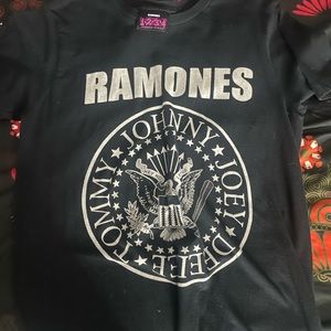 Ramones band tee